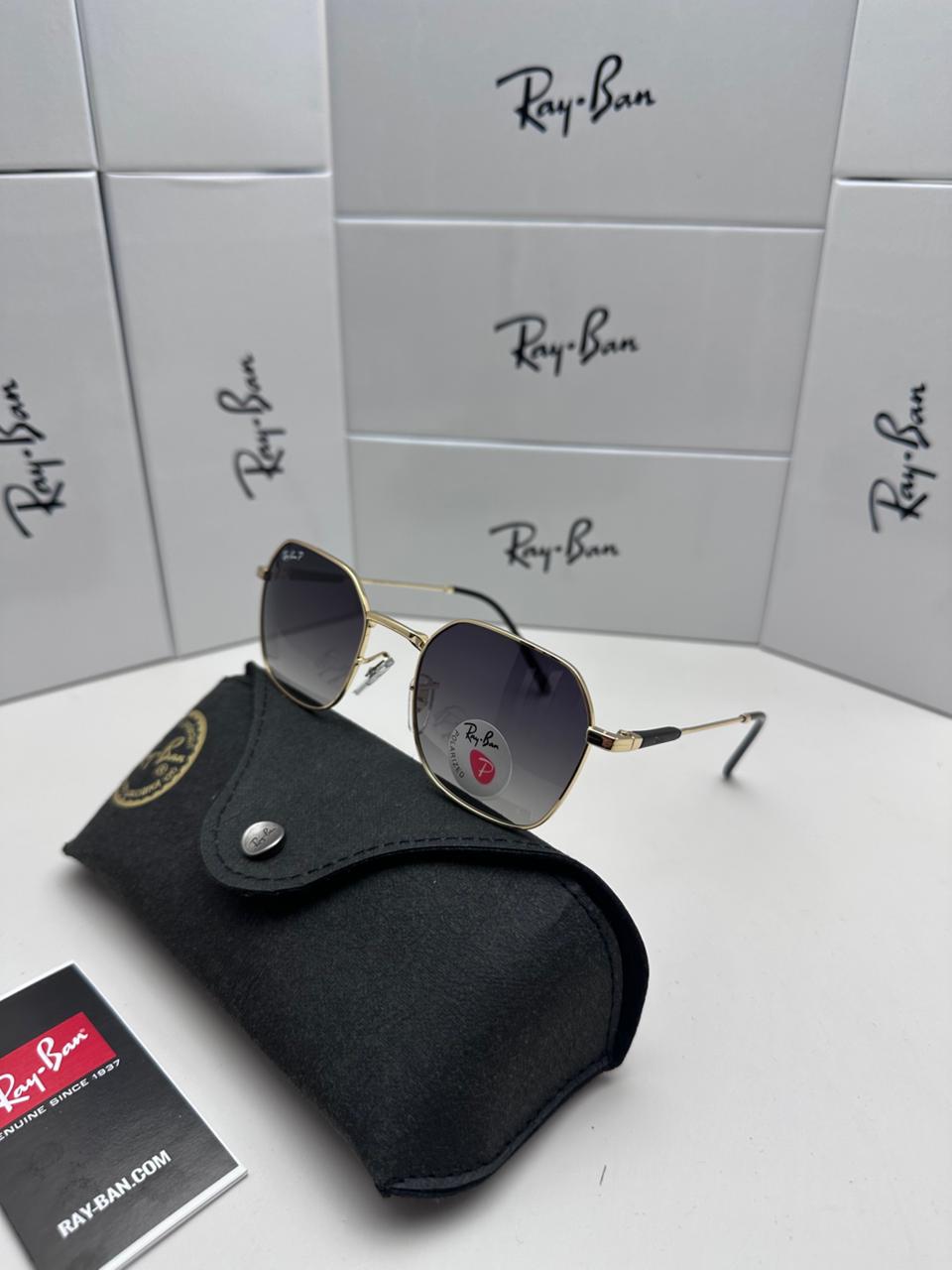 Lustris Eyewear