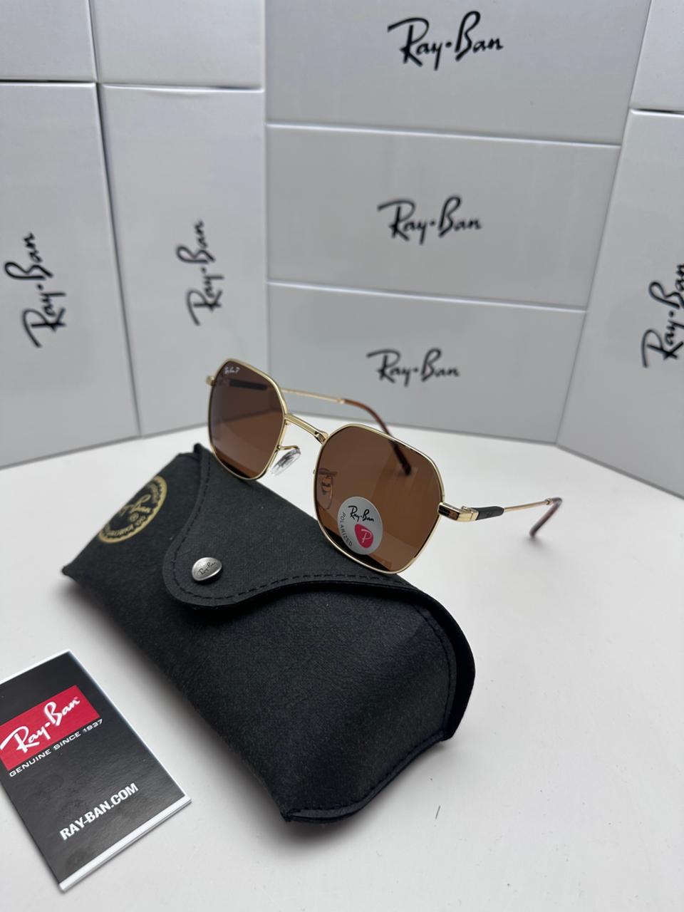 Lustris Eyewear