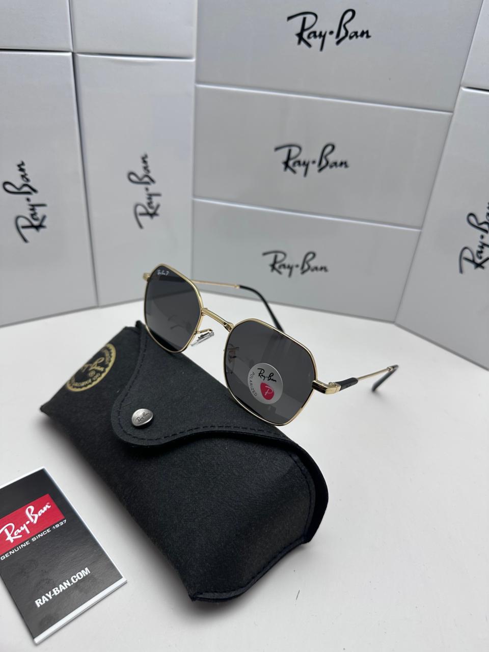 Lustris Eyewear